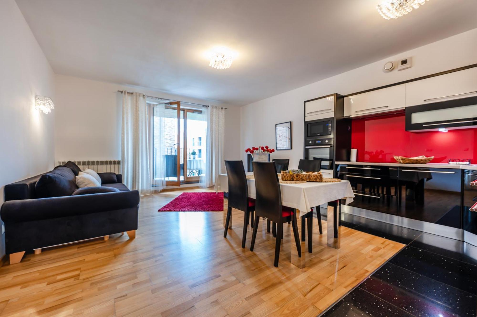 One-Bedroom Apartment