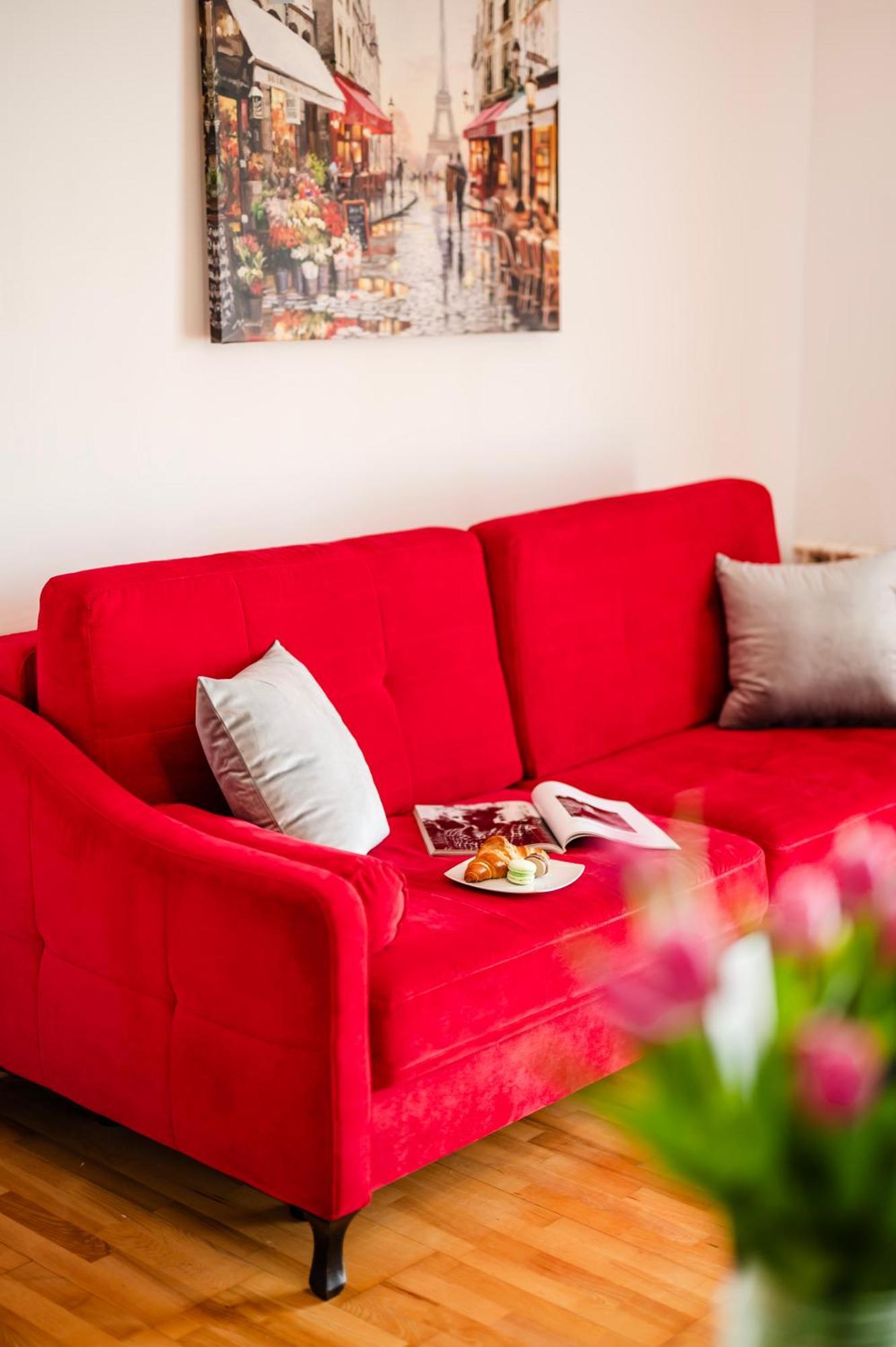 Superior One-Bedroom Apartment Balcony